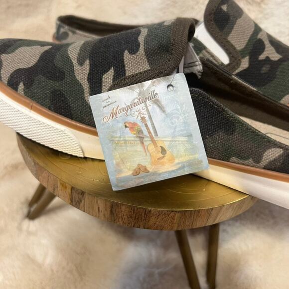 Margaritaville Canvas Shoes NWT Size (7.5) - Picture 7 of 7
